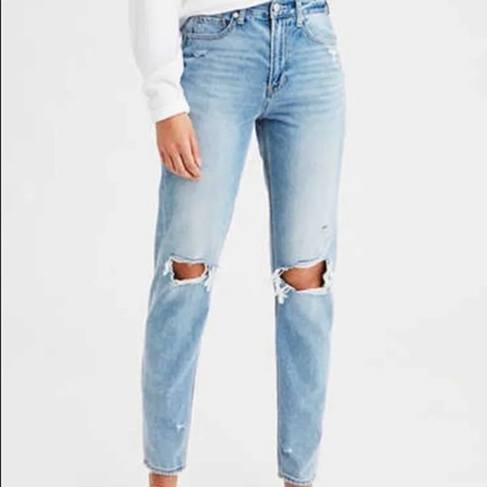 American Eagle  Hi-Rise Girlfriend Jeans